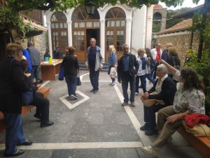 ekdromi kapi (4)