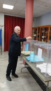 esokomatikes neas dimokratias (1)