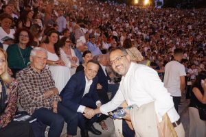 xaris doukas mideia (2)
