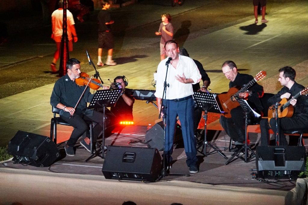 λαζαρατοσ Luna di Epidauro (6)